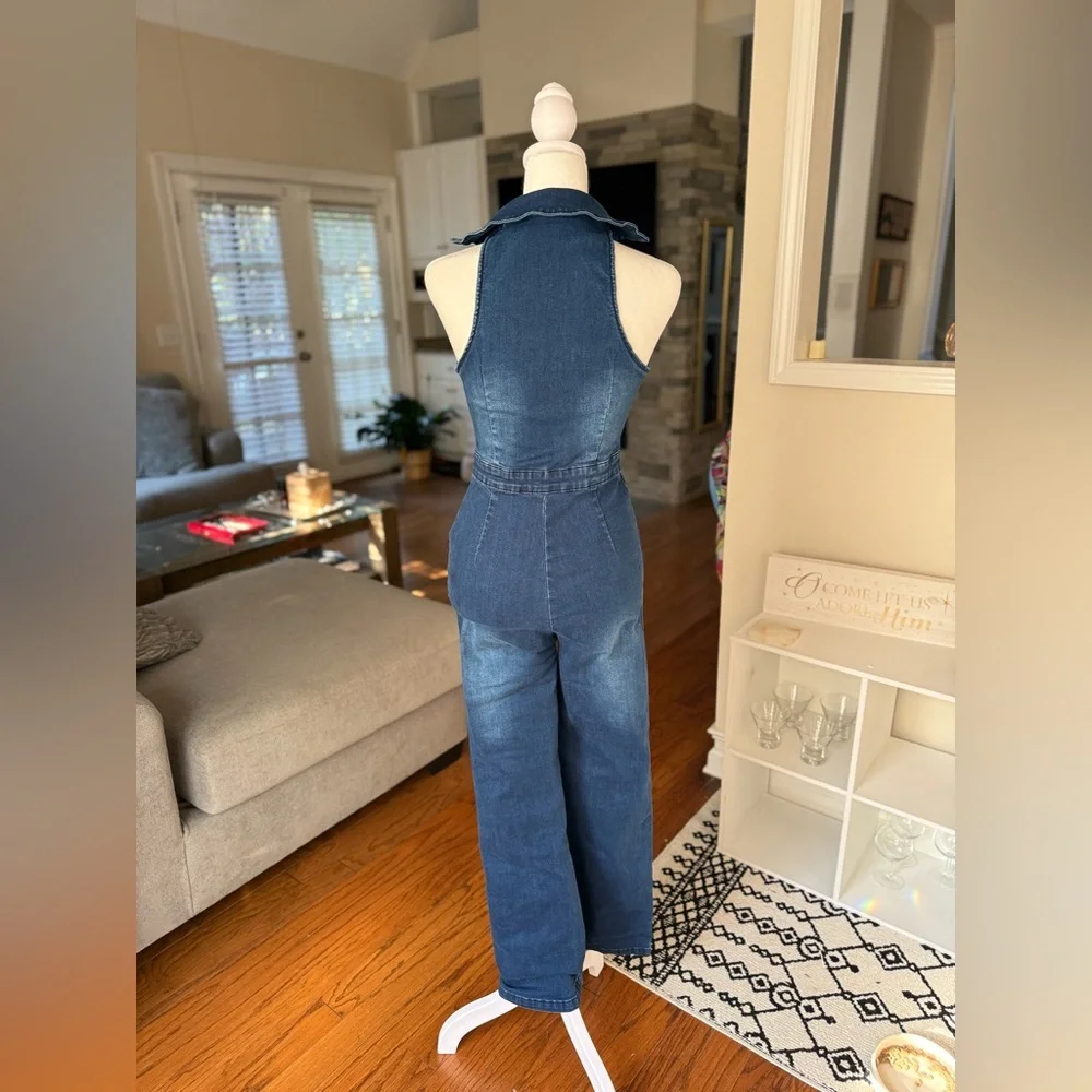 Women's Denim Jumpsuit - Picture 4 of 6